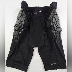Burton Dryride MB Total Impact Shorts Mens Small Black G Form Padded Snowboard